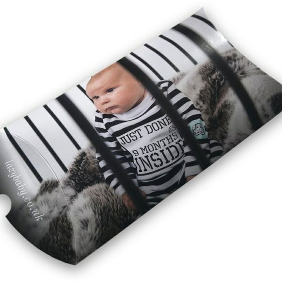 Bib - Picture 2 of 2